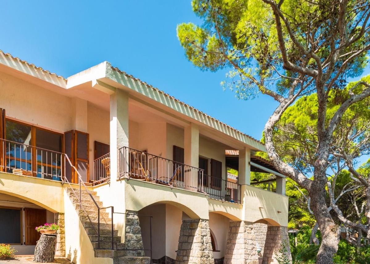 Villa Clelia Al Mare Porto Pino Exterior foto